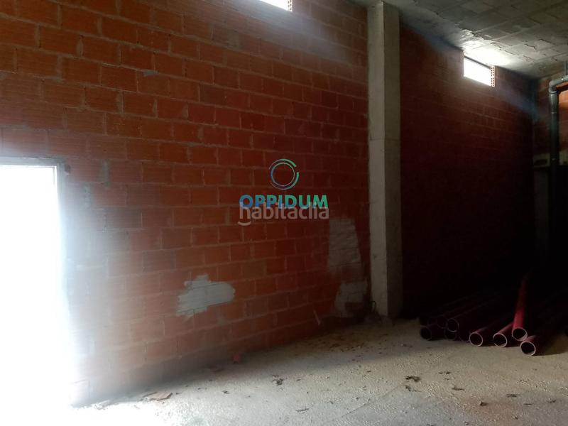 Foto 7641e16b-a819-4f62-b190-cd61923688bc. Geschäftsraum in buenaventura castro rial in Cee