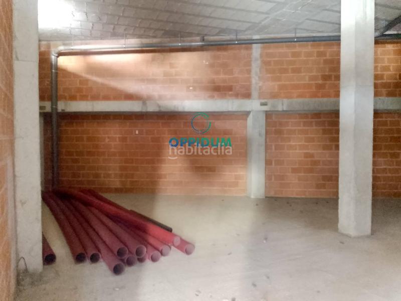 Foto b0e4d532-ecfe-4dc4-8741-dd7f39f7dfa6. Geschäftsraum in buenaventura castro rial in Cee