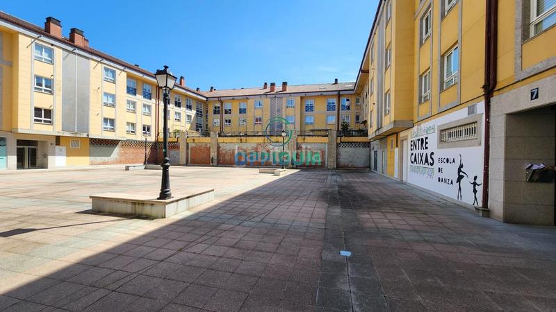 Foto a588e275-ce88-442e-b508-eb1d92764651. Local comercial en xesteira 4 se vende amplio local comercial en rúa xesteira, bertamiráns , a coruña en Ames