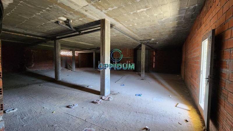 Foto 688c1ae0-b60b-491f-a4a3-9de677eec277. Local comercial en xesteira 4 se vende amplio local comercial en rúa xesteira, bertamiráns , a coruña en Ames