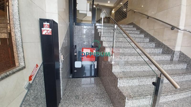 Foto 037797a0-b8bb-43c5-92df-c5fd51caba16. Piso  en venta en zona bien comunicada de a coruña con vistas despejadas y todos los servicios cerca en Coruña (A)