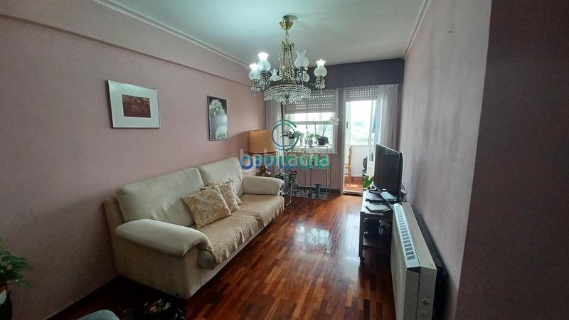 Foto 1f10d3e4-4083-4565-85f6-9e680da4d7f9. Piso  en venta en zona bien comunicada de a coruña con vistas despejadas y todos los servicios cerca en Coruña (A)