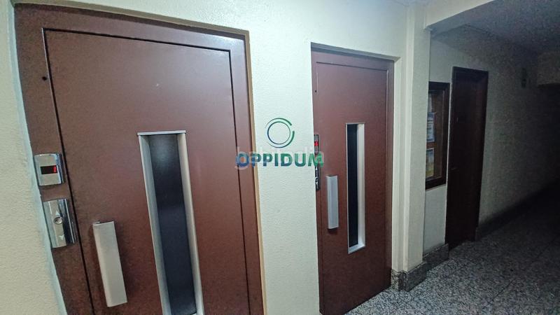Foto a43d2d60-159c-4077-bd7c-b19a71fd0263. Piso  en venta en zona bien comunicada de a coruña con vistas despejadas y todos los servicios cerca en Coruña (A)