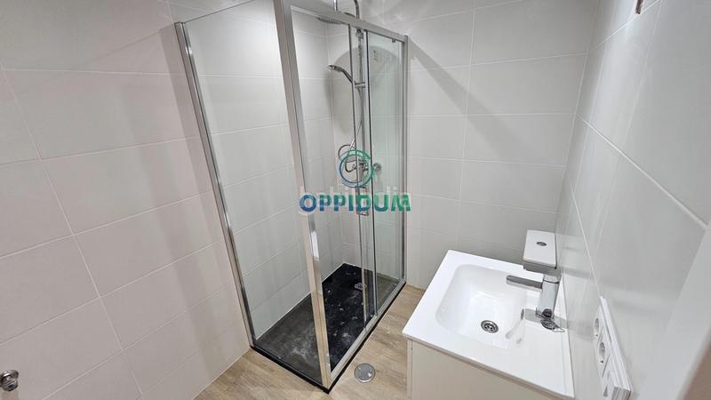 Foto c13c97ee-b01d-484a-9bc6-66edbe389ecb. Apartamento venta apartamento en el orzán, a coruña en Coruña (A)