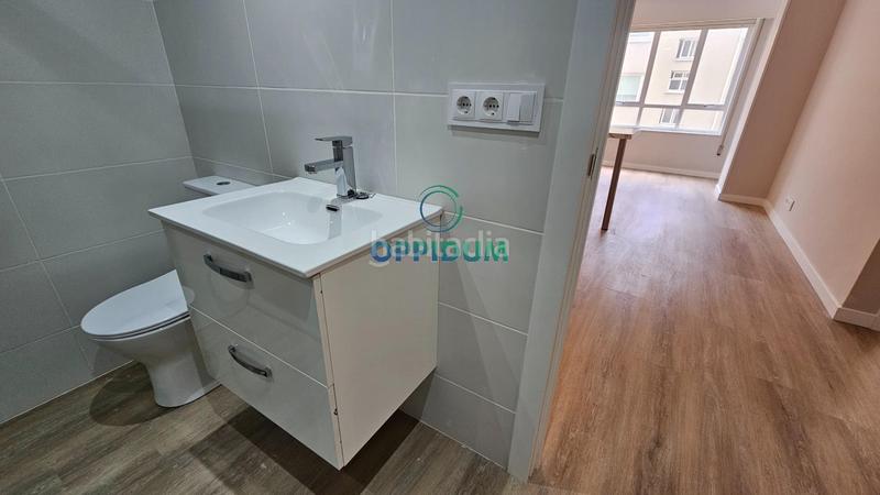 Foto cccbd541-9e21-4c8e-b672-59180f40ec48. Apartamento venta apartamento en el orzán, a coruña en Coruña (A)
