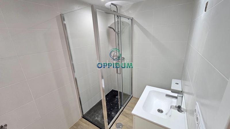 Foto ee0fd51f-cc42-42d8-b666-838fdb3b640a. Apartamento venta apartamento en el orzán, a coruña en Coruña (A)