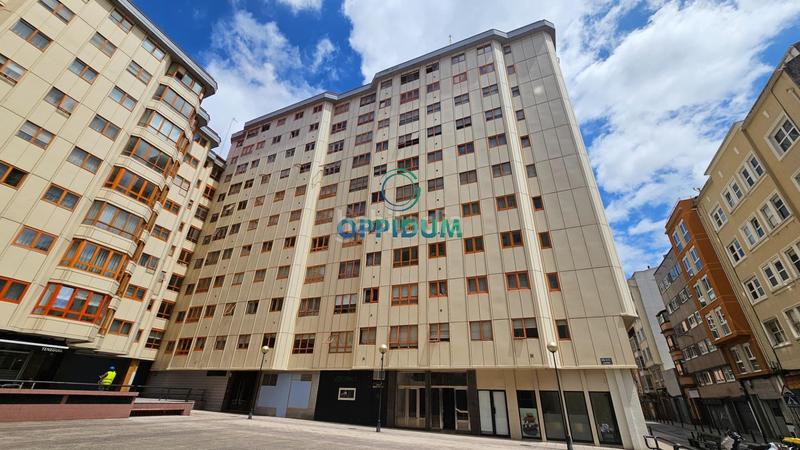 Foto fc69981c-06fa-4998-abd7-1f7d52000ef0. Apartamento venta apartamento en el orzán, a coruña en Coruña (A)
