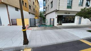 Local Comercial en Calle PEDREGAL 6