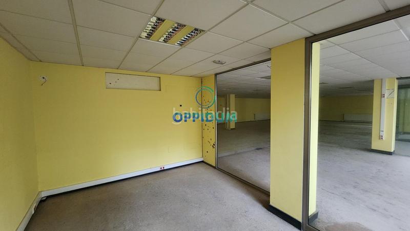 Foto 3324dc46-cc65-4f50-84d2-80fdebe47ca3. Local comercial en pedregal 4 venta local comercial , a coruña en Ames