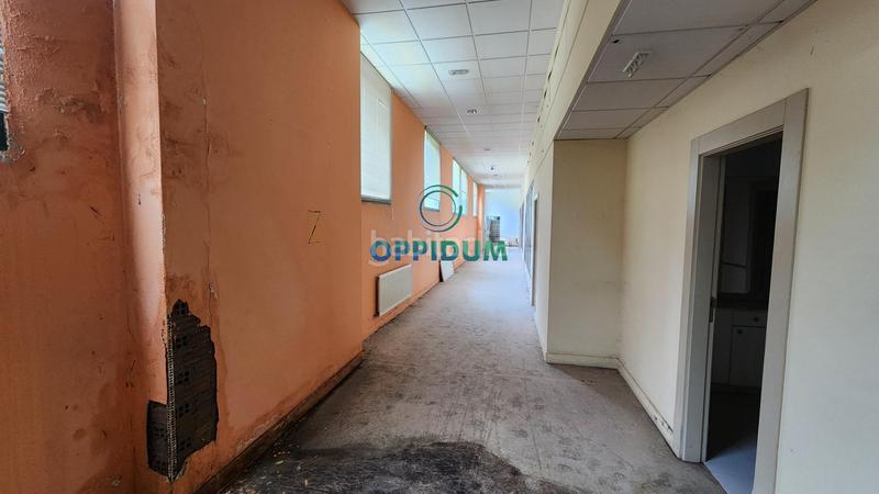 Foto 9cf4b35e-3399-4990-bff4-7fc3aabf64e6. Local comercial en pedregal 4 venta local comercial , a coruña en Ames