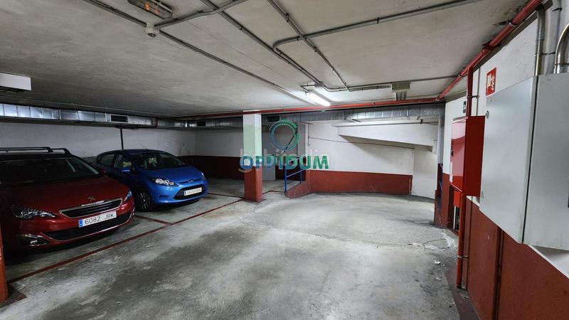 Foto fbbbf388-75bd-4592-a0f7-d12403e93734. Parking moto en gasset 36 plaza de garaje para moto en venta a coruña calle gasset 36 en Pobra do Caramiñal (A)