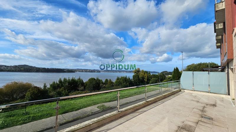 Foto 0d009e24-892d-45da-a602-d7e1575a17a1. Office space in travesía francisco garcia picos 10 in Miño