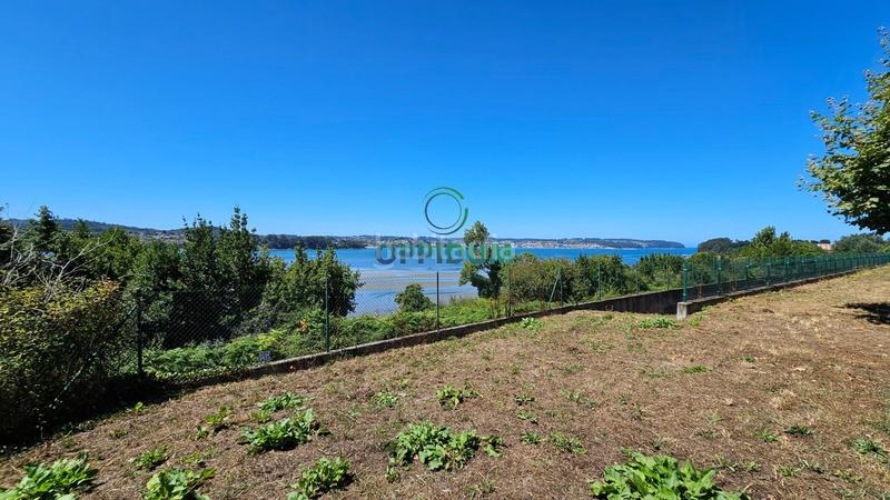 Foto 32233c77-2da9-4ce2-ad5e-05e24de406ed. Office space in travesía francisco garcia picos 10 in Miño