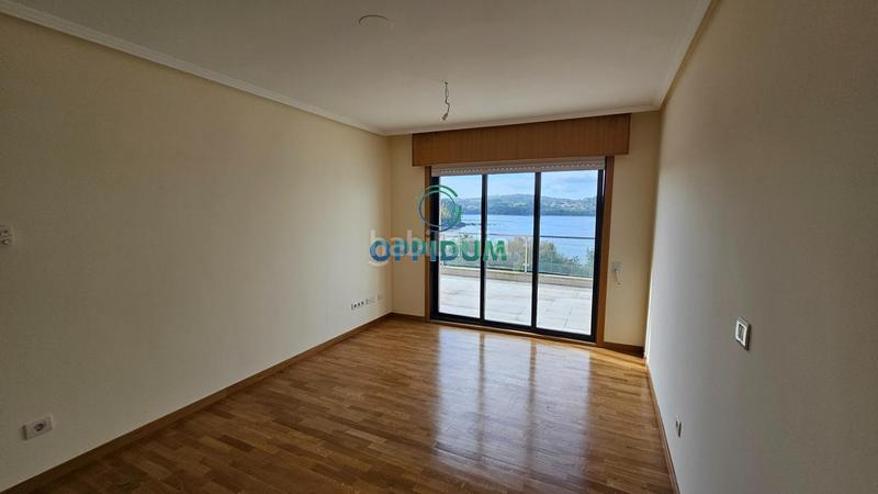 Foto a33727e2-9098-45ab-a479-c95761669b71. Office space in travesía francisco garcia picos 10 in Miño