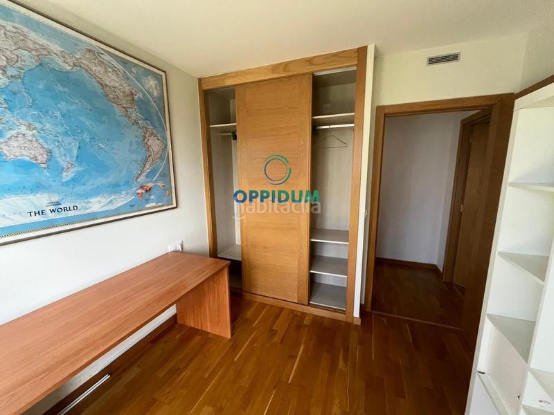 Foto 98877ef0-5e1d-47f7-a058-9b731ca90fe2. Rent penthouse with parking pool in A Milagrosa Lugo