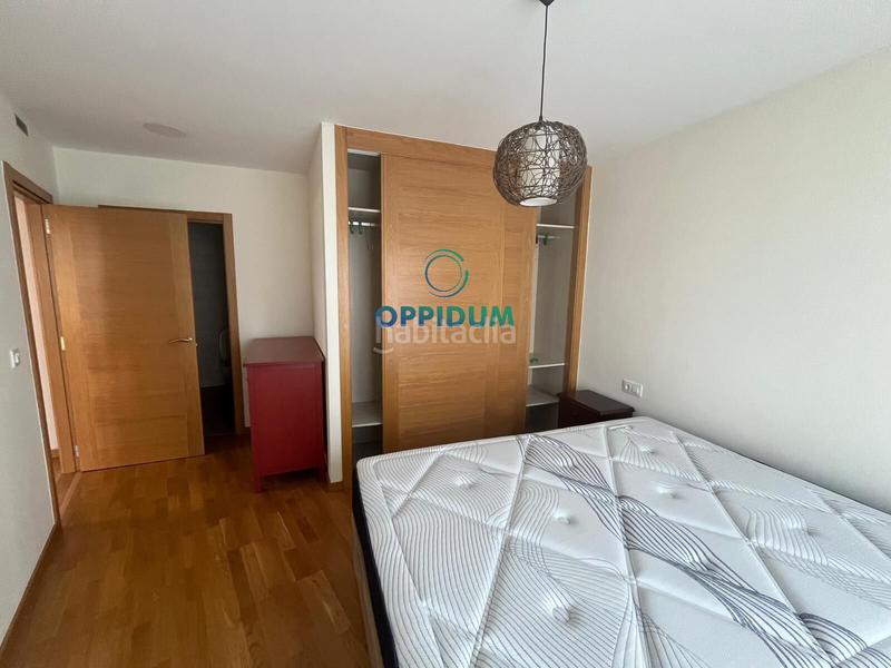 Foto 9e8f6d88-f53f-4a18-9898-7dfde85437c6. Rent penthouse with parking pool in A Milagrosa Lugo