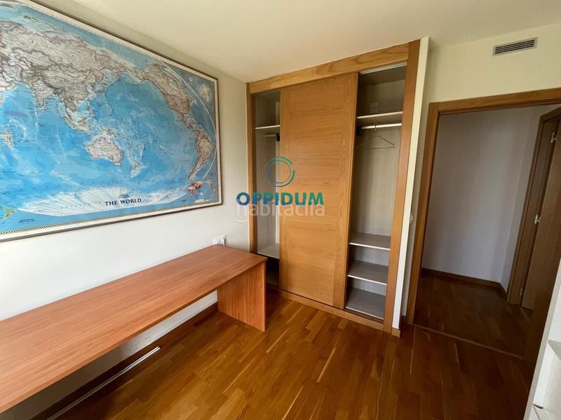 Foto ba948a8b-bf6a-4905-9739-ee1c518d6bc1. Rent penthouse with parking pool in A Milagrosa Lugo