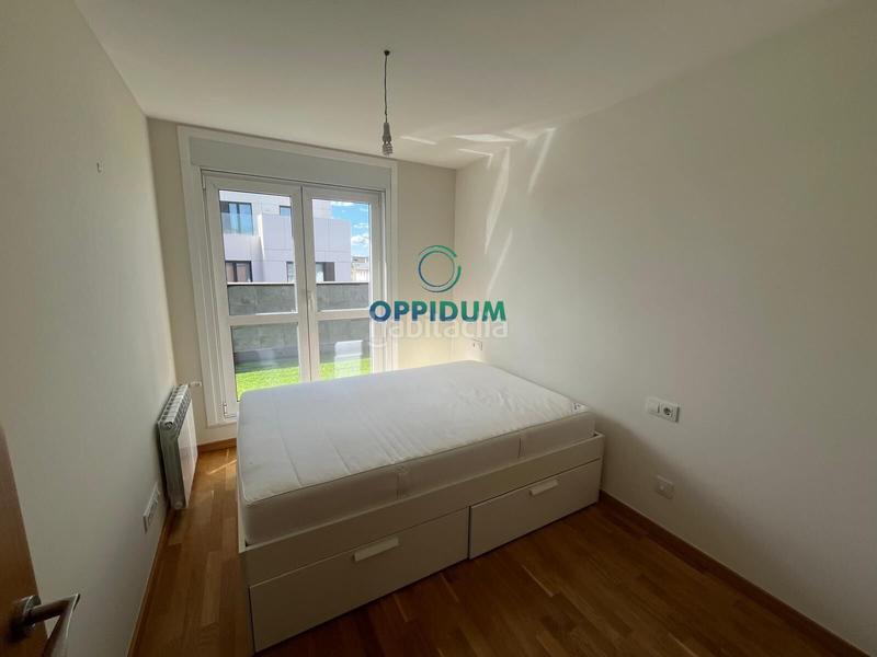 Foto f84d4d61-5174-4927-8674-fabc1377e63a. Rent penthouse with parking pool in A Milagrosa Lugo