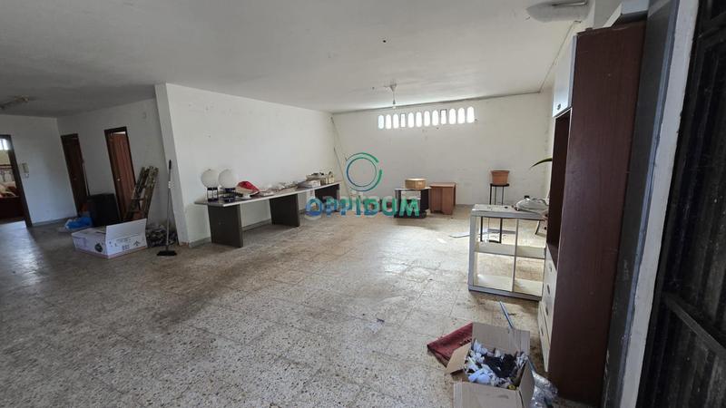 Foto 0e5f4f0d-b18b-48c3-8e46-7e83deeb1895. House with parking pool in Cambre