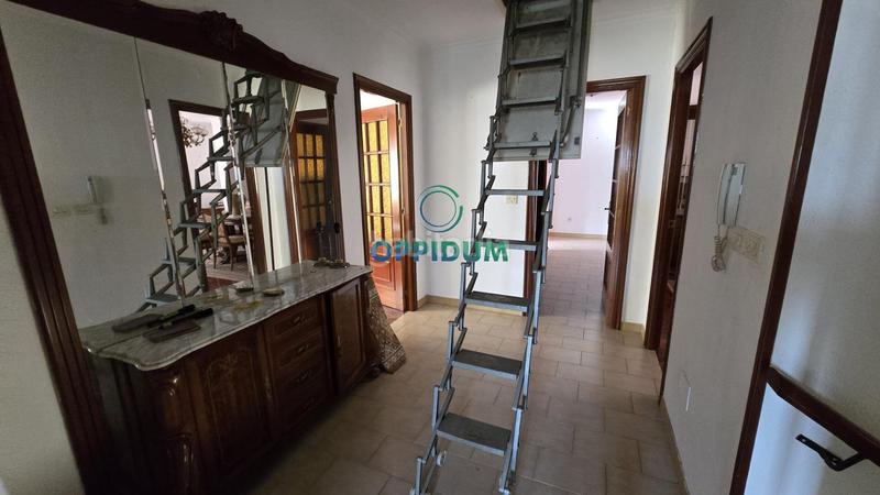 Foto 9171c897-245f-481f-983d-0978159a893a. House with parking pool in Cambre