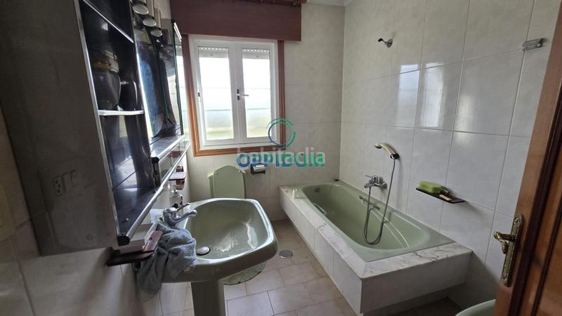 Foto 9d8a2ec0-c73f-44a0-9259-db365c0275e3. House with parking pool in Cambre