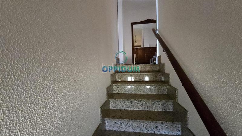 Foto ad1308db-f09c-4e82-a327-d2552673465c. House with parking pool in Cambre