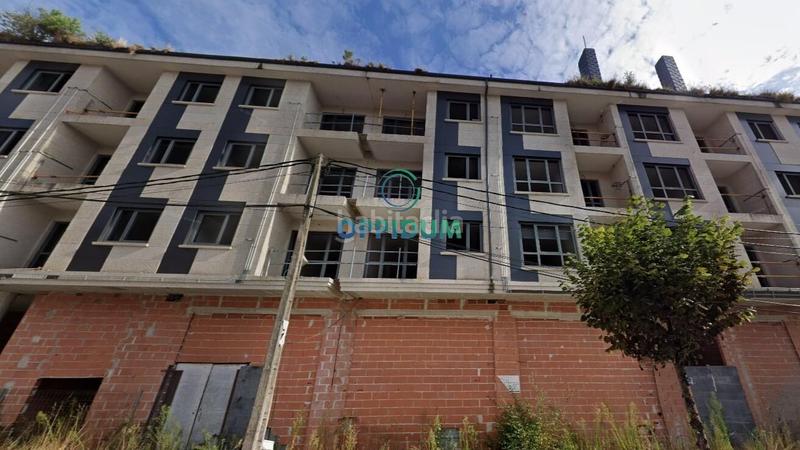 Foto 70269bd8-c0c4-4dac-adc1-13be1d23743f. Edificio venta obra parada , lugo en Vilalba