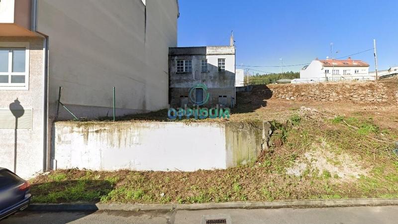 Foto 89e01f4a-dbbf-4130-8cc1-7e6890052ce6. Terreny residencial a Oseiro Arteixo