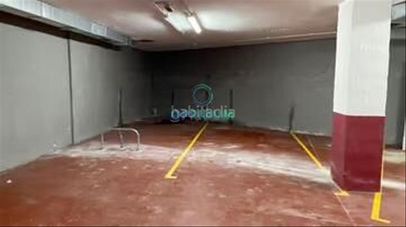 Foto 1ed62364-9e44-4377-9cdd-3ac0ea24c7a7. Aparcament cotxe a avenida marques de figueroa 21 a Fene