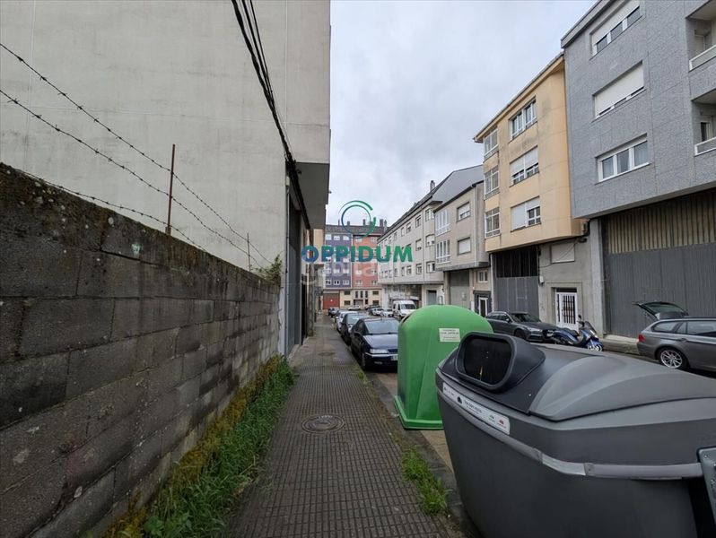 Foto bad6384f-dc63-4112-952c-7a34b53b8cbb. Wohngrundstück in del pintor pacios 18 in Residencia - Abella Lugo