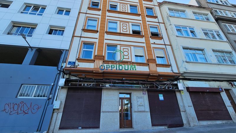 Foto 500ea162-5d07-4213-aa0d-beab1bf1171f. Local comercial a bella avenida 6 a Os Mallos Coruña (A)