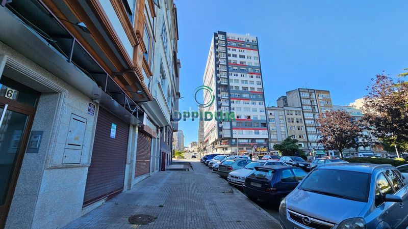 Foto 8c0f23d3-cfc7-4c4d-a623-d535034c2b52. Local comercial a bella avenida 6 a Os Mallos Coruña (A)