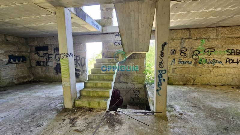 Foto 510162cd-fbd0-4b0e-a5ef-5b5d3c7a8e98. Xalet a lugar esfarrapa a Coristanco