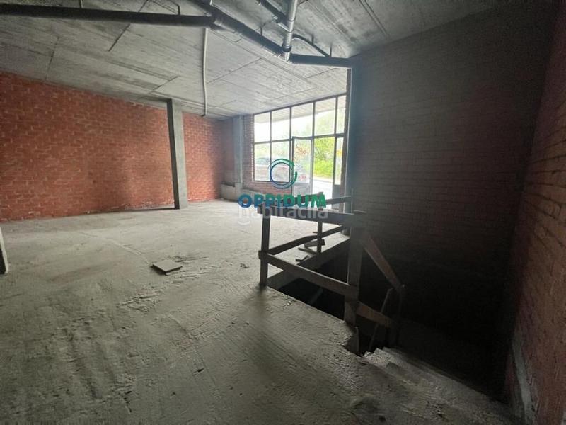 Foto 49171b75-05ec-470a-a908-06d493b60333. Local commercial dans rua al francisco j alvajar 14 dans Carral