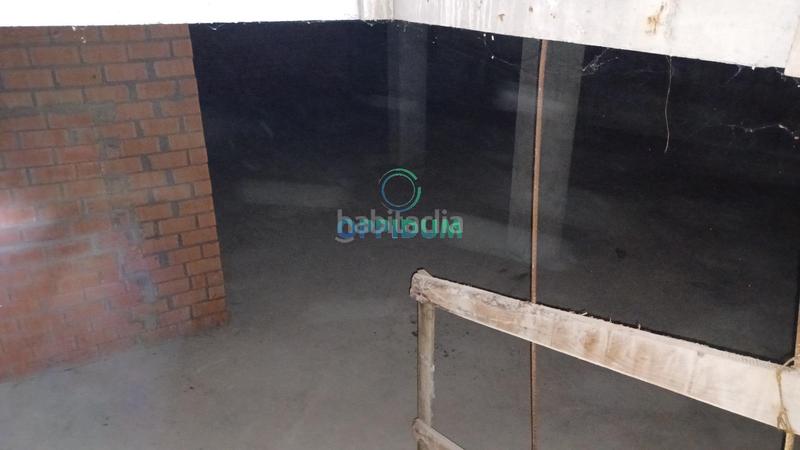 Foto a5a84b94-d52b-4ff0-a8fe-81b8aedc4c4a. Local commercial dans rua al francisco j alvajar 14 dans Carral