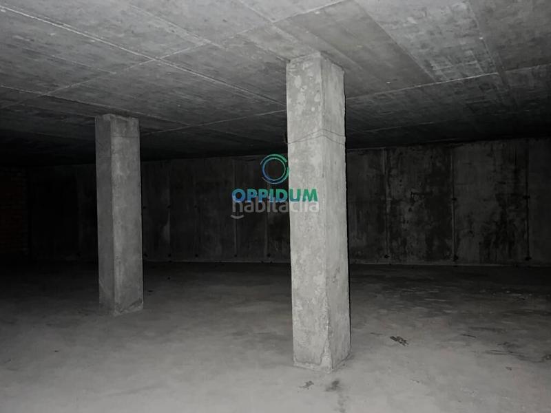 Foto ab23bde4-92dc-4897-9d97-2e9b7e19c5ef. Local commercial dans rua al francisco j alvajar 14 dans Carral