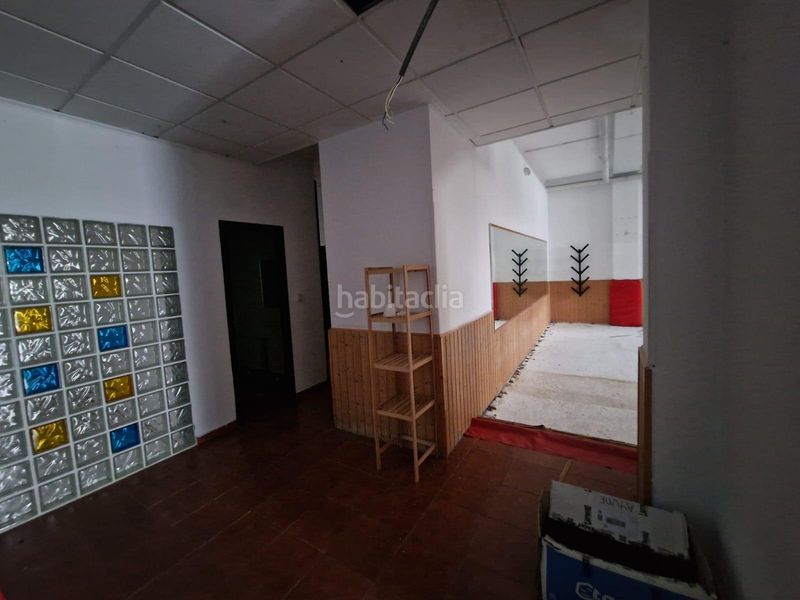Foto 0ee082f2-e71f-47b7-863b-56e3197f37d7. Local comercial a vicente risco 6 a Melide