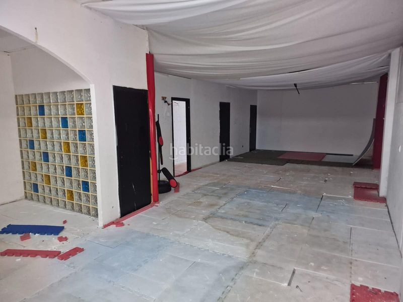 Foto 1ff225bb-2a4b-4f57-85cb-2b77f8b2b4ba. Local comercial a vicente risco 6 a Melide