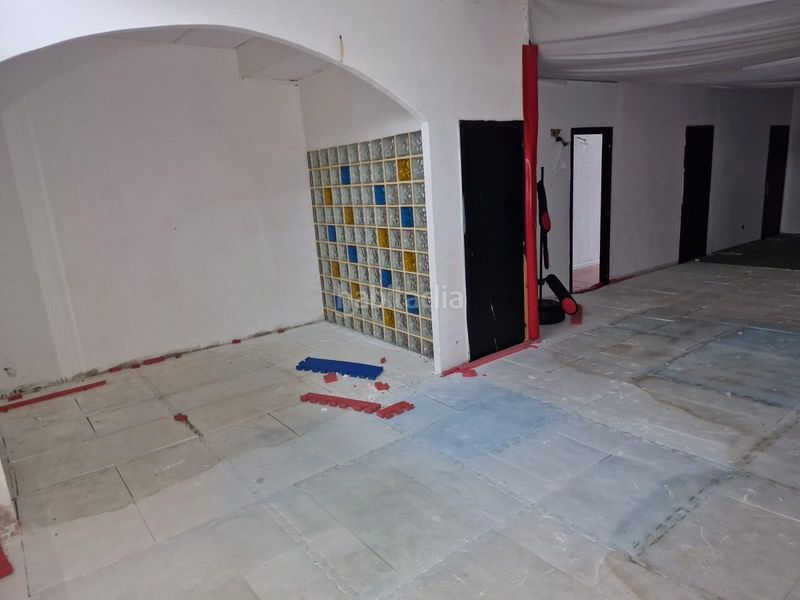 Foto 9fdeba7c-6a76-41a2-bdf3-9d68bd499df1. Local comercial a vicente risco 6 a Melide