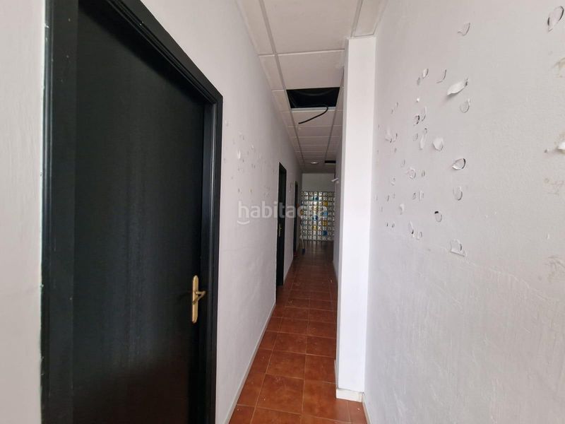 Foto c6664875-2d27-43b7-a59e-cf04043bcac8. Local comercial a vicente risco 6 a Melide