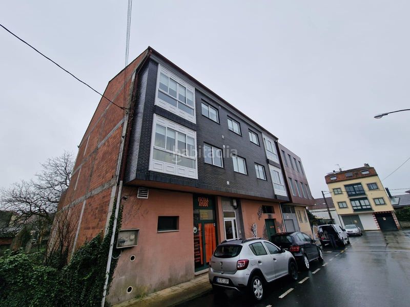 Foto d766dc78-4e1a-468b-b2cc-bdf65d500034. Local comercial a vicente risco 6 a Melide