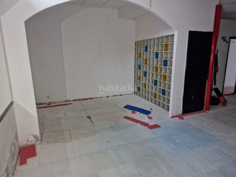 Foto ffe89b18-8628-4e49-a32d-ede7a3d50ec8. Local comercial a vicente risco 6 a Melide