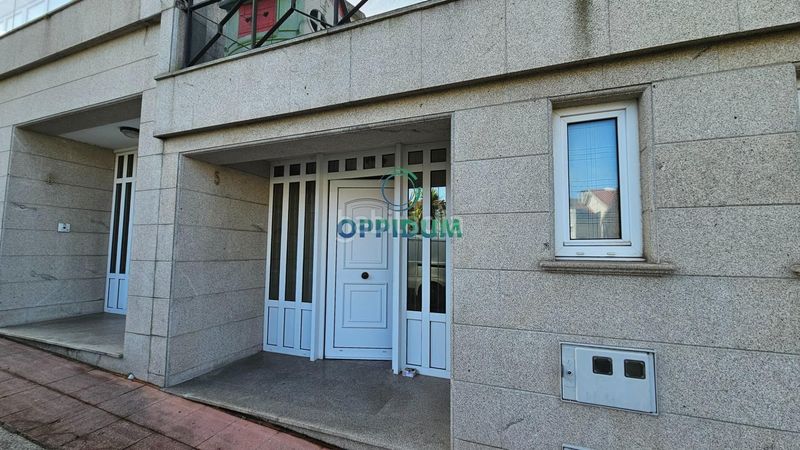 Foto 2bc7c0ab-f3d8-4d78-9f24-a2e440b4bb8d. Casa adossada a avenida da pasaxe 55 a Eirís Coruña (A)