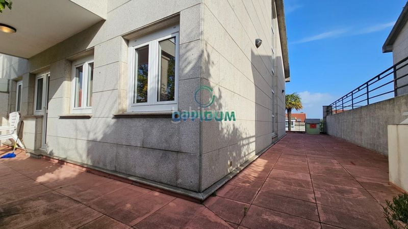 Foto 497e674f-b157-4e16-be7e-84e014375ef3. Casa adossada a avenida da pasaxe 55 a Eirís Coruña (A)