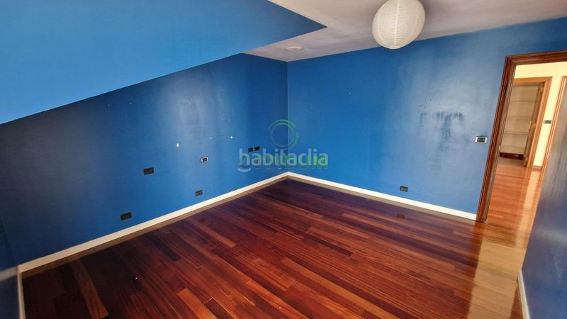 Foto 4a9c9984-27e0-44f5-afd5-468e39468824. Casa adossada a avenida da pasaxe 55 a Eirís Coruña (A)