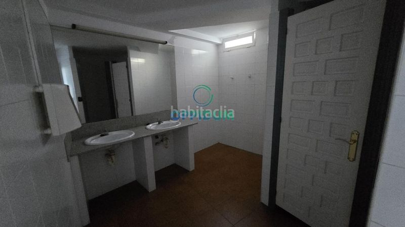 Foto 4ea23afb-16ea-41e0-8c66-2717b1007324. Casa adossada a avenida da pasaxe 55 a Eirís Coruña (A)