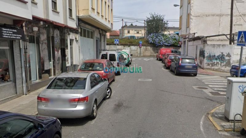 Foto a4a0f2f1-62ec-4a6f-8211-42588390ac40. Locale commerciale in Plaza de España Ferrol
