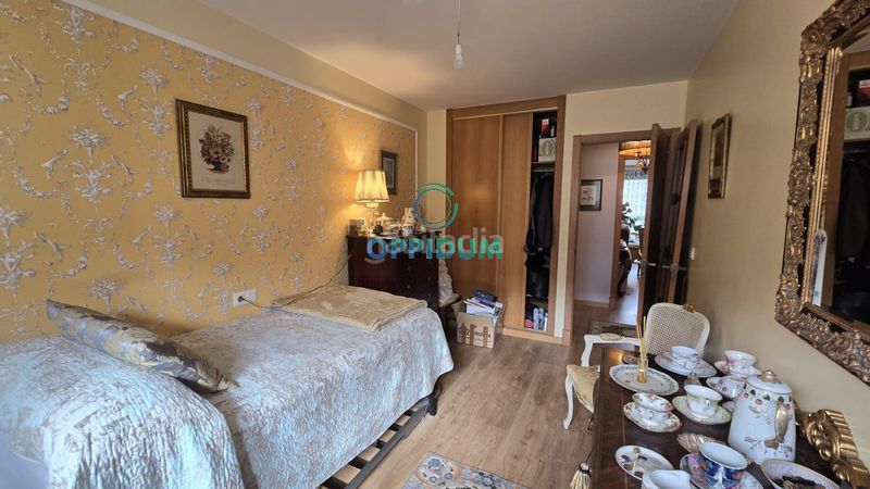 Foto d9641752-b03a-4d1a-a62e-7962cefcd77c. Pis amb aparcament a O Feal - Xubia Narón