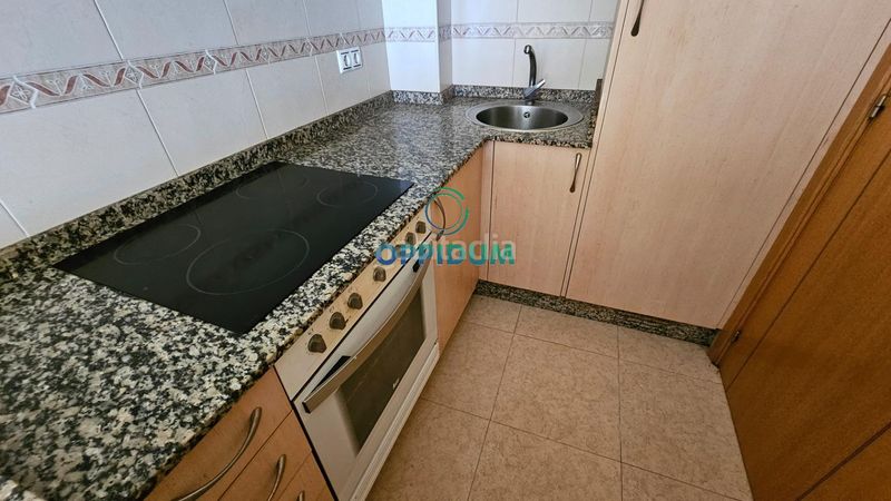 Foto 5798f858-fc49-4b94-88fb-d84daf08fb69. Pis amb calefacció aparcament a Boiro