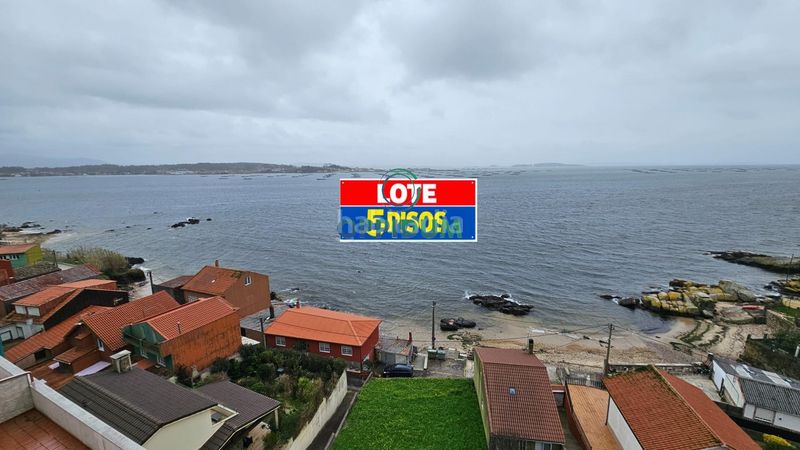Foto b54a9303-64b8-4f5e-a63d-fc3631747d0d. Pis amb calefacció aparcament a Boiro